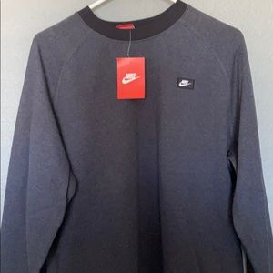 Nike crew neck sweatshirt sweater new